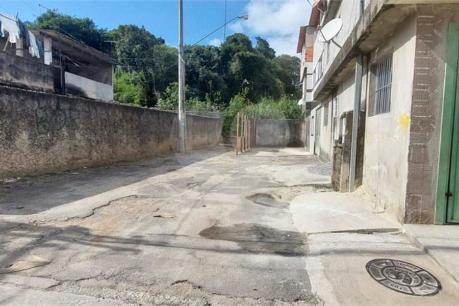Terreno à venda em Guaianazes, São Paulo, SP