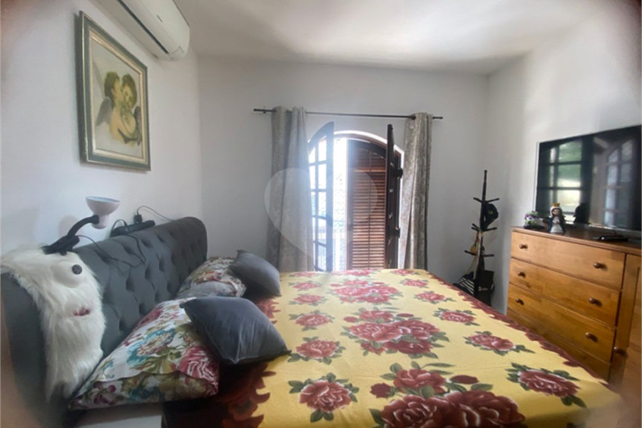 Casa à venda com 4 quartos, sendo 2 suítes, em Casa Verde, São Paulo, SP