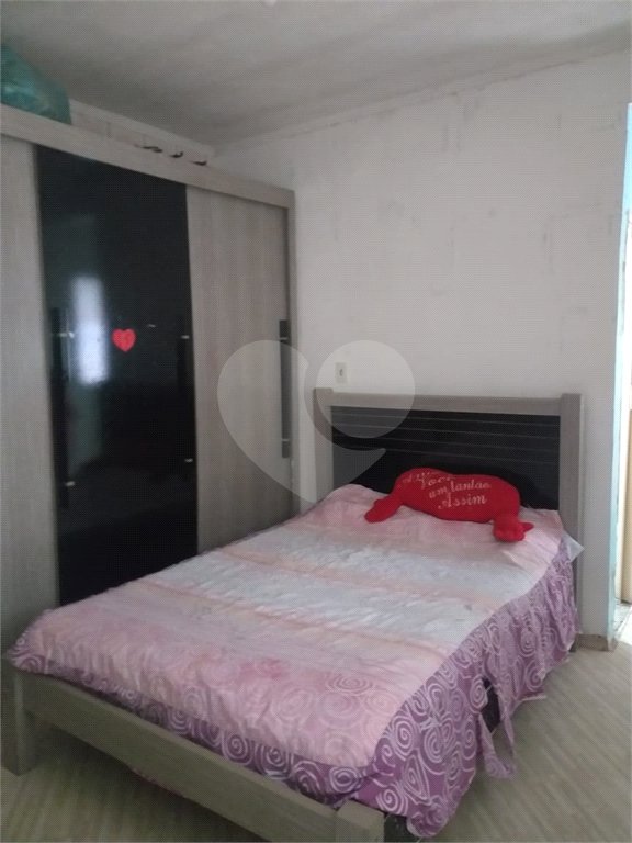 Sobrado à venda com 5 quartos no Brasilândia, São Paulo, SP