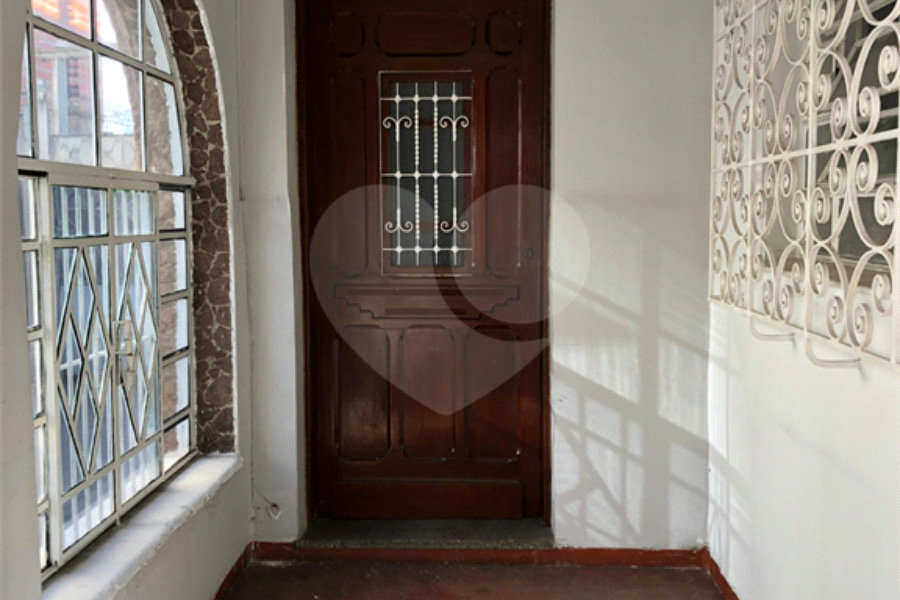 Casa à venda com 10 quartos em Santana, São Paulo, SP