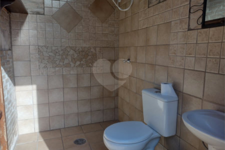 Sobrado à venda com 3 quartos, sendo 2 suítes, em Jardim Residencial Santa Mônica, Araraquara, SP