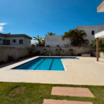 Casa para alugar com 3 suítes, no condomínio Outeiro São Francisco, Porto Seguro - BA