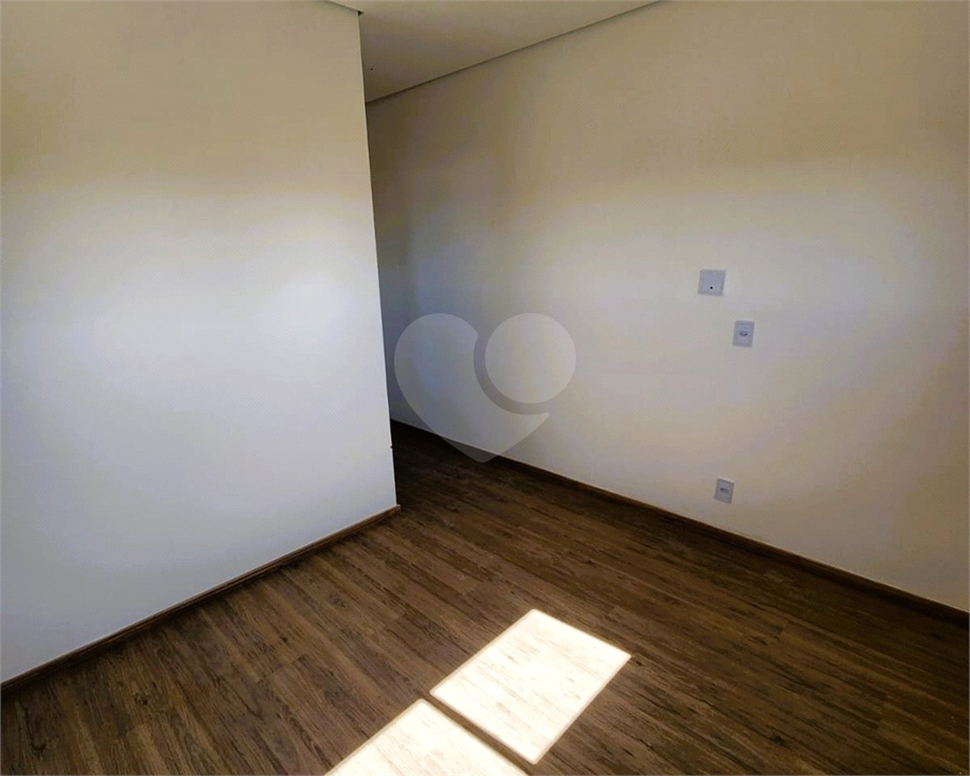 Apartamento à venda ou para alugar com 3 suítes em Vila Lucy, Sorocaba, SP
