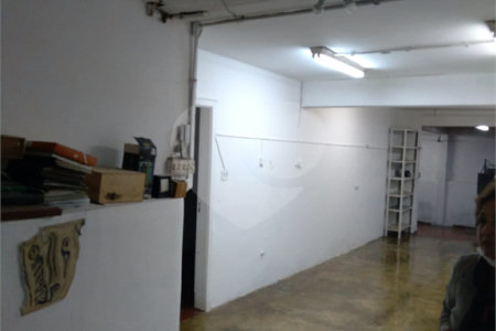 Casa à venda ou para alugar com 5 quartos, sendo 3 suítes, em Cambuci, São Paulo, SP