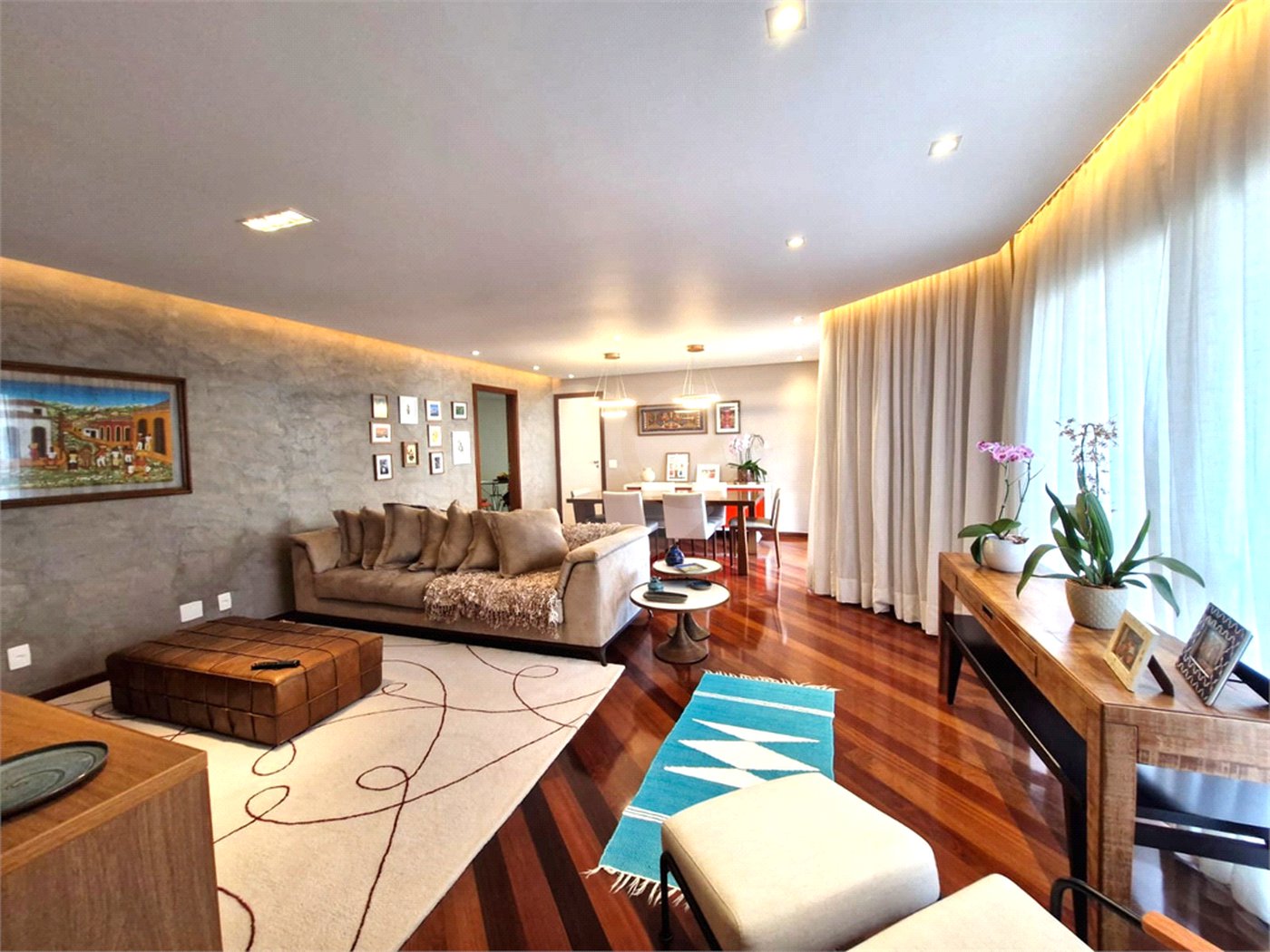 Apartamento à venda com 4 quartos, sendo 2 suítes, em Alto da Boa Vista, São Paulo, SP