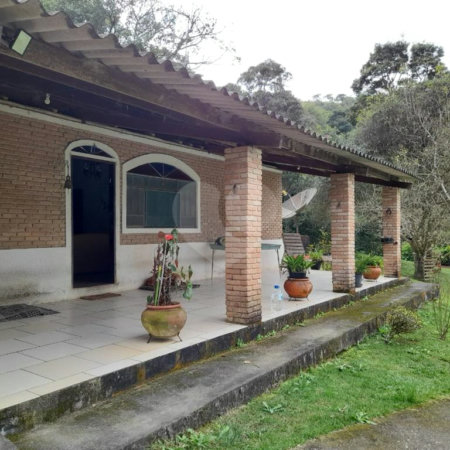 Sítio à venda com 4 quartos no Centro, Nazaré Paulista, SP
