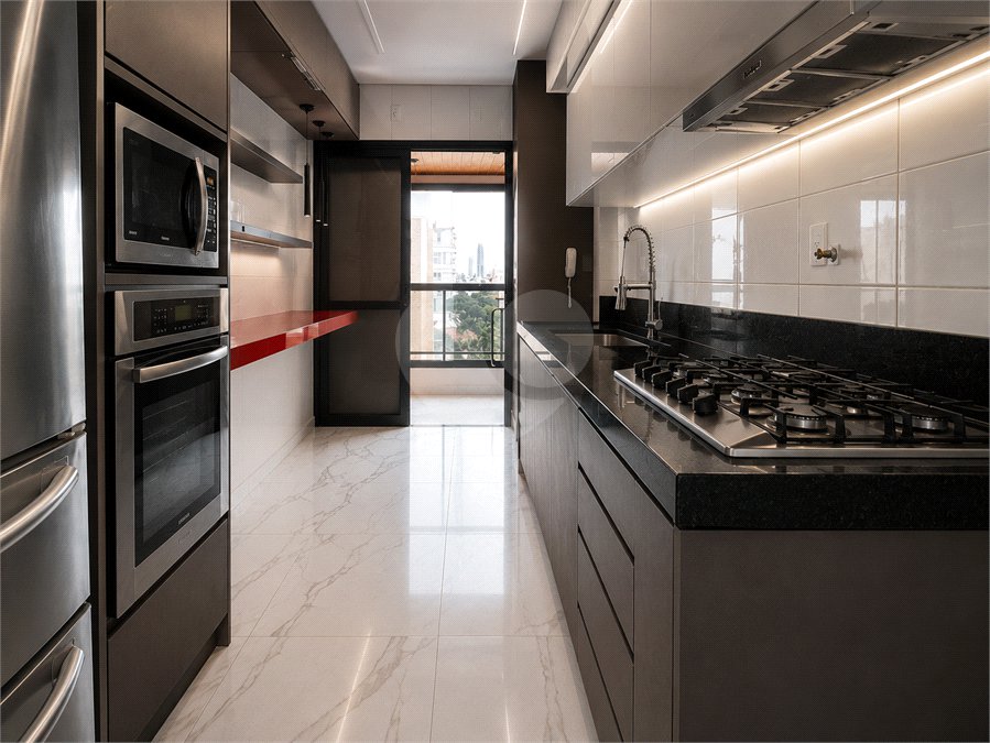 Apartamento à venda com 3 suítes em Santana, São Paulo, SP