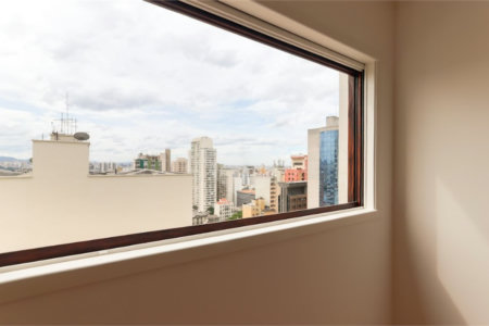 Apartamento à venda com 3 quartos, sendo 1 suíte,  em Santa Cecília, São Paulo, SP
