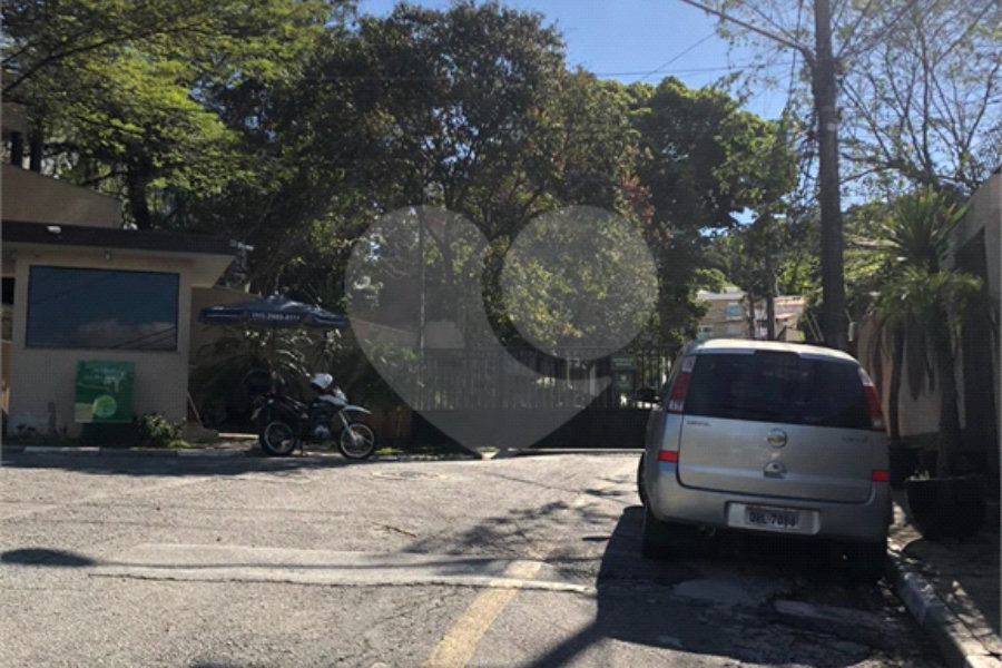 Terreno à venda em Horto, São Paulo, SP