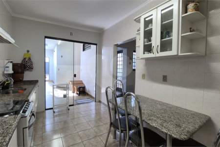 Casa à venda com 3 quartos em Parque São Sebastião, Ribeirão Preto, SP