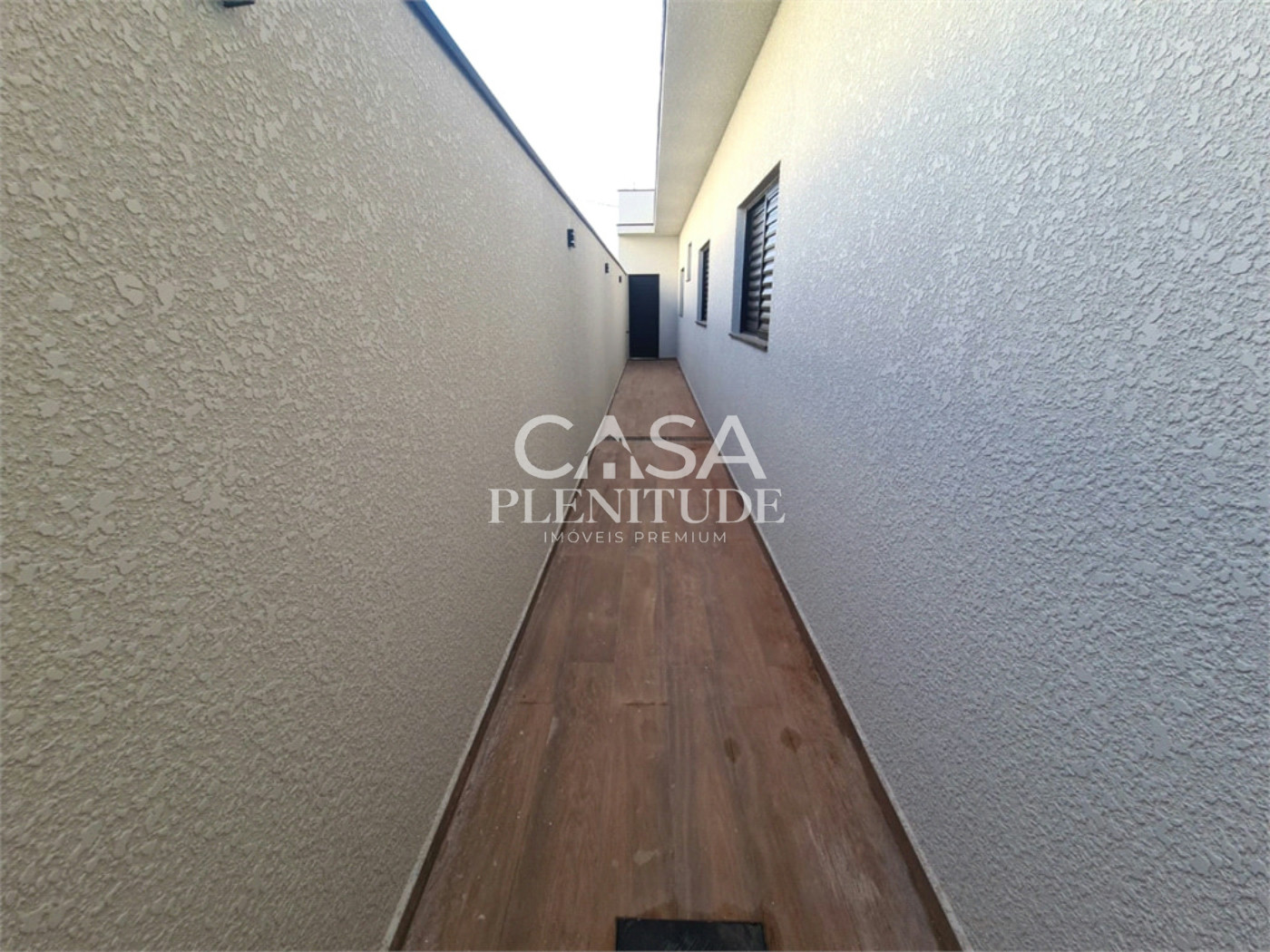 Casa em condomínio à venda com 3 quartos, sendo 1 suíte,  em Jardim Novo Horizonte, Sorocaba, SP