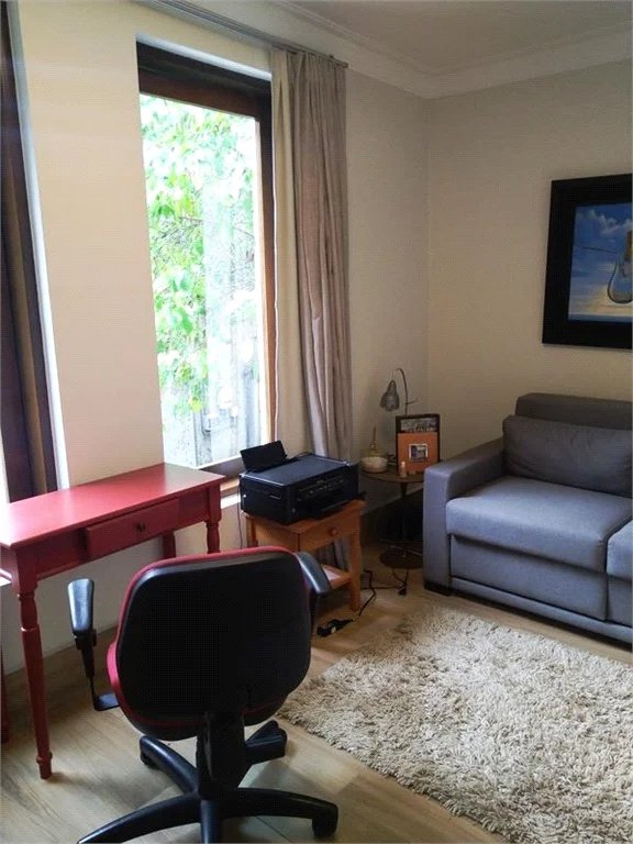 Casa à venda com 4 quartos, sendo 3 suítes, em Vila Tramontano, São Paulo, SP