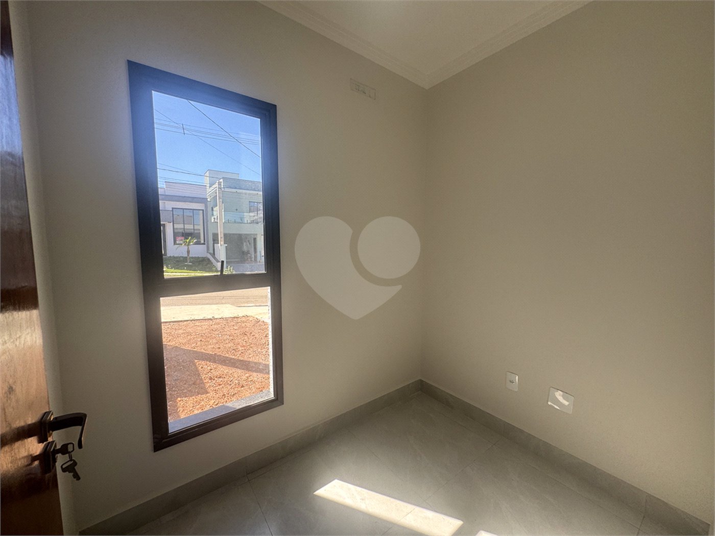 Casa à venda com 3 quartos, sendo 1 suíte, no condomínio Residencial Villagio Wanel, Sorocaba - SP