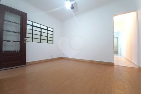 Casa Térrea à venda com 2 quartos em Vila Gustavo, São Paulo, SP
