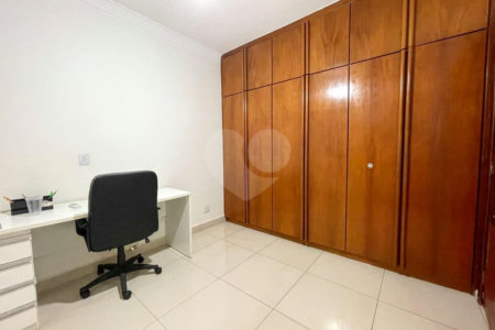 Apartamento à venda com 3 quartos, sendo 1 suíte, em Bosque da Saúde, Cuiabá, MT