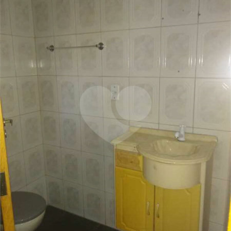 Sobrado à venda com 3 quartos, sendo 1 suíte, em Jardim Santa Luiza, Sorocaba, SP