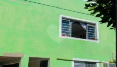 Sobrado à venda com 4 quartos, sendo 1 suíte,  em Jaraguá, São Paulo, SP