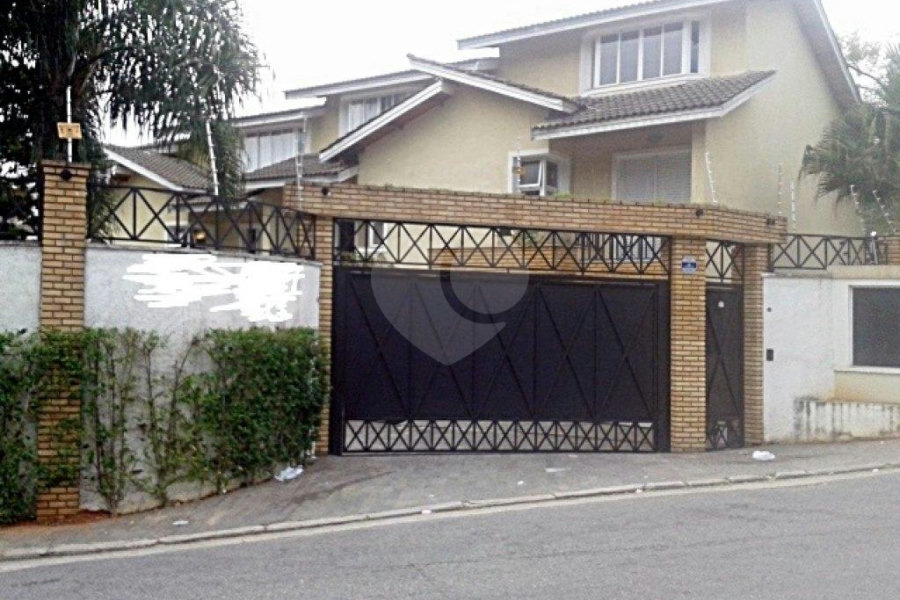 Casa à venda com 4 suítes no condomínio Residencial Reserva da Serra, São Paulo - SP
