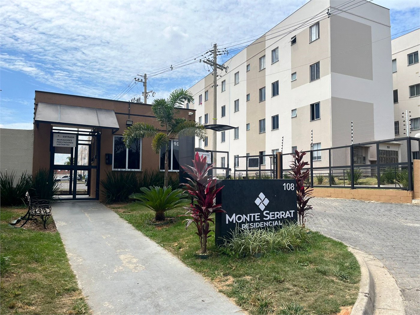 Apartamento à venda com 2 quartos em Residencial Parque Laguna, Salto, SP