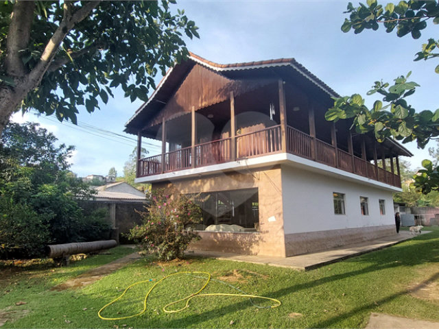 Casa à venda com 4 quartos, sendo 2 suítes, em Rio Acima, Mairiporã, SP