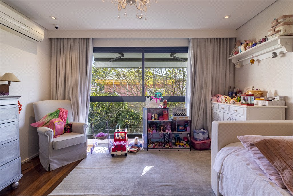 Casa à venda com 3 suítes em Jardim Luzitânia, São Paulo, SP