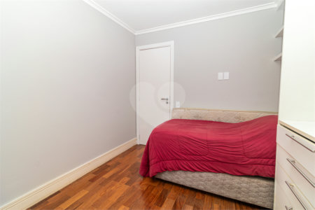 Apartamento à venda com 3 suítes em Alto da Boa Vista, São Paulo, SP