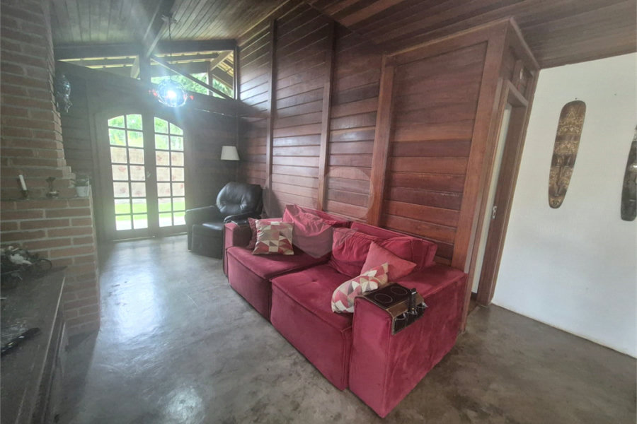 Casa à venda com 2 quartos, sendo 1 suíte, no condomínio Sausalito, Mairiporã - SP
