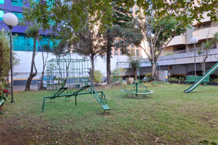 Apartamento à venda com 2 quartos, sendo 1 suíte, em Moema, São Paulo, SP