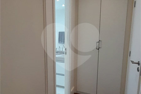 Apartamento à venda com 3 suítes em Nova Petrópolis, São Bernardo do Campo, SP