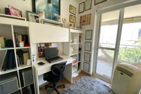 Apartamento à venda com 3 quartos, sendo 1 suíte, em Vila Andrade, São Paulo, SP