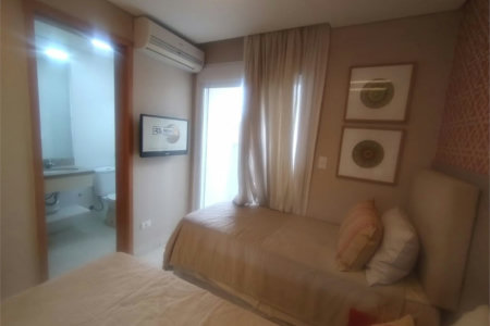 Apartamento Residencial à venda, Jardim Virginia, Guarujá - AP1301.