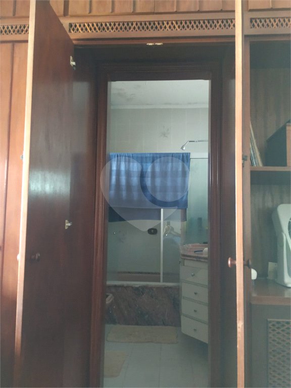 Casa à venda com 5 quartos, sendo 3 suítes,  no condomínio Portella, Itu - SP