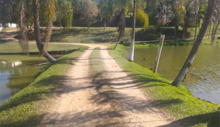 Sítio à venda com 4 quartos, sendo 1 suíte,  em Cruz das Almas, Biritiba-mirim, SP