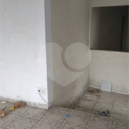 Sobrado à venda com 2 quartos em Vila Maria Alta, São Paulo, SP