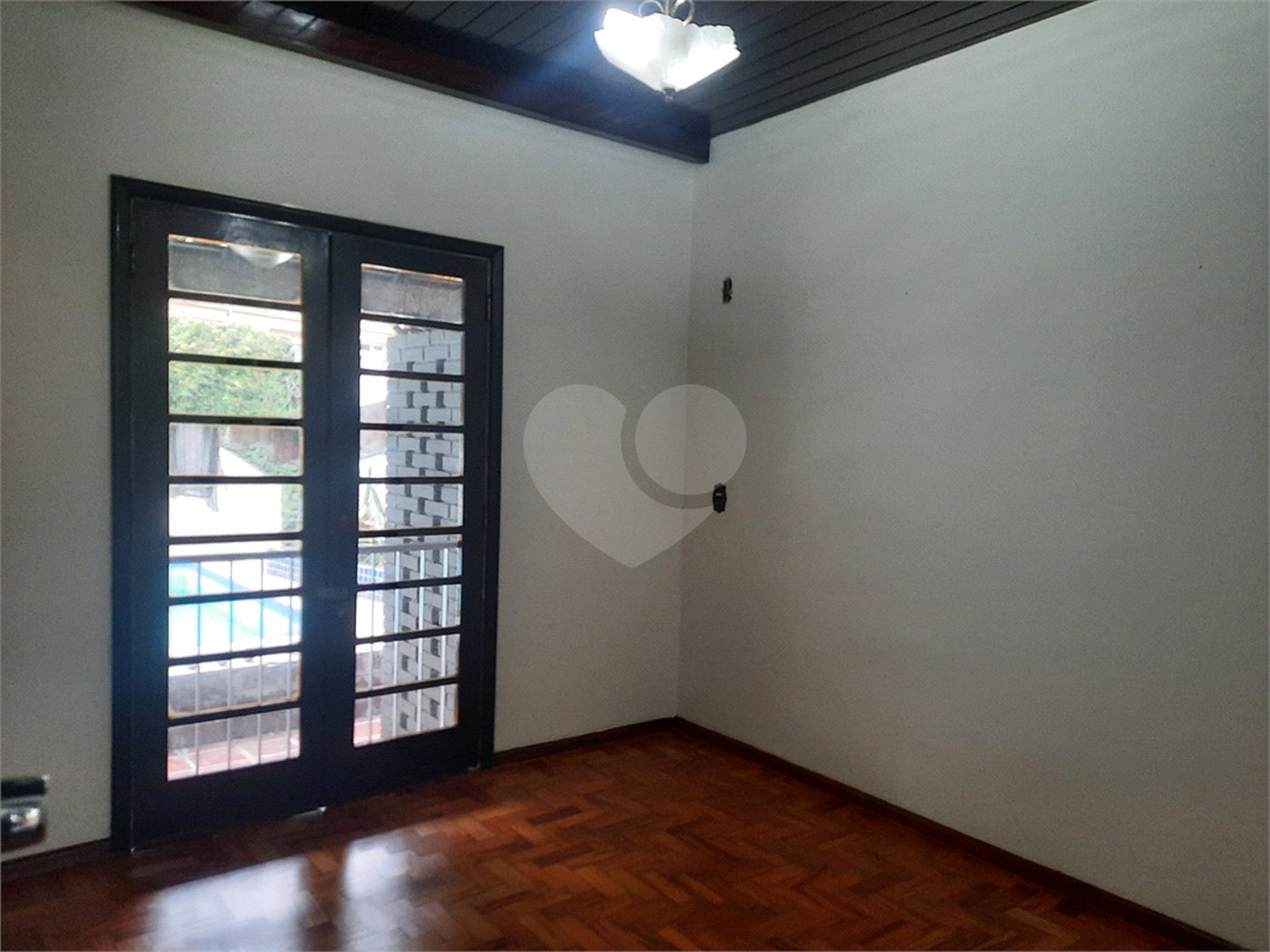 Casa Térrea à venda com 3 quartos, sendo 2 suítes,  em Jardim Marajoara, São Paulo, SP