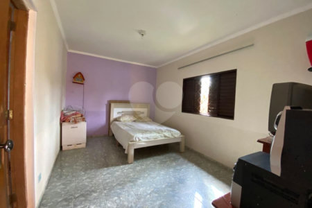 Chácara à venda com 3 quartos, sendo 1 suíte, em Jardim Buru, Salto, SP