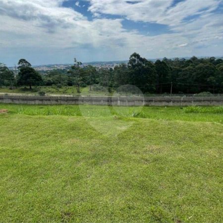 Terreno à venda no condomínio Campo de Toscana, Vinhedo - SP