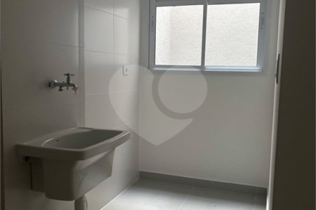 Casa à venda com 2 quartos, sendo 1 suíte,  no condomínio Maracujas, São Paulo - SP