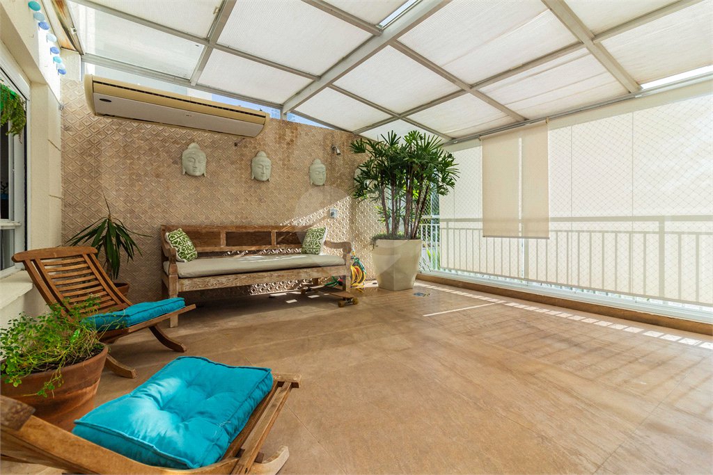 Apartamento à venda com 3 suítes em Vila Cordeiro, São Paulo, SP