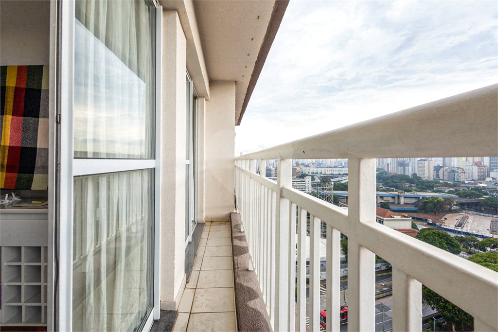 Praticidade e Localização Estratégica no Brás: Apartamento de 32 m² para Venda!