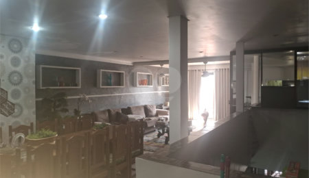 Sobrado à venda com 4 suítes em Vila Portuguesa, São Paulo, SP