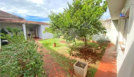 Casa à venda com 4 quartos, sendo 1 suíte,  em Jardim Paulista, Ribeirão Preto, SP