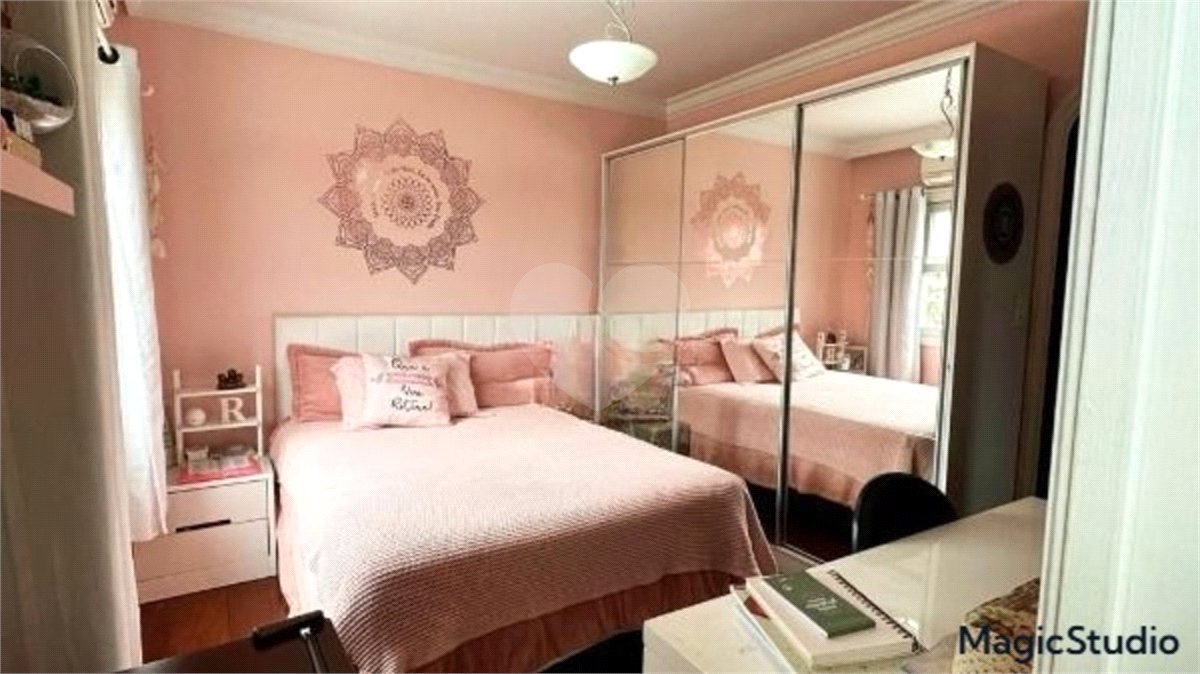 Casa à venda com 4 quartos, sendo 3 suítes,  em Vila Prudente, São Paulo, SP