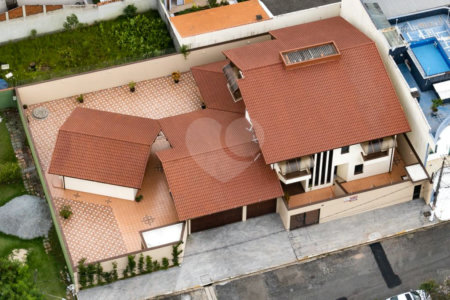Casa à venda com 1 quarto, sendo 4 suítes, no condomínio Jardim Altos de Suzano, Suzano - SP