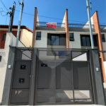 Sobrado à venda com 3 quartos, sendo 1 suíte, em Sítio da Figueira, São Paulo, SP