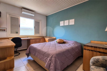Casa à venda com 4 suítes no condomínio Vivenda do Lago, Sorocaba - SP