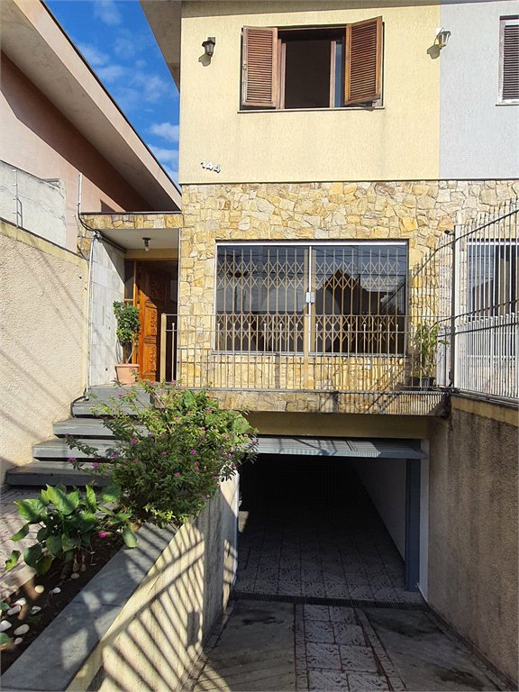 Sobrado à venda com 4 quartos, sendo 1 suíte, em Vila Pereira Barreto, São Paulo, SP