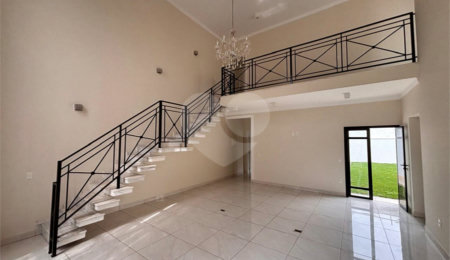 Casa à venda com 3 suítes no condomínio Residencial Maria Dulce, Indaiatuba - SP