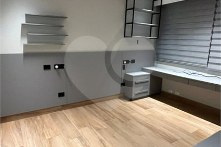 Apartamento à venda com 4 suítes em Vila Suzana, São Paulo, SP