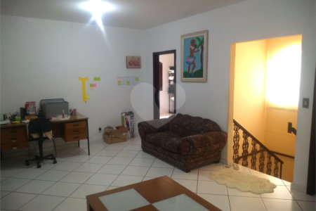 Casa à venda com 4 suítes em Jardim Itália, Itapetininga, SP